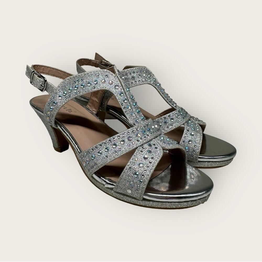 GUC | Link | Metallic Strappy Dress Heels | Silver | Girls Size 3
